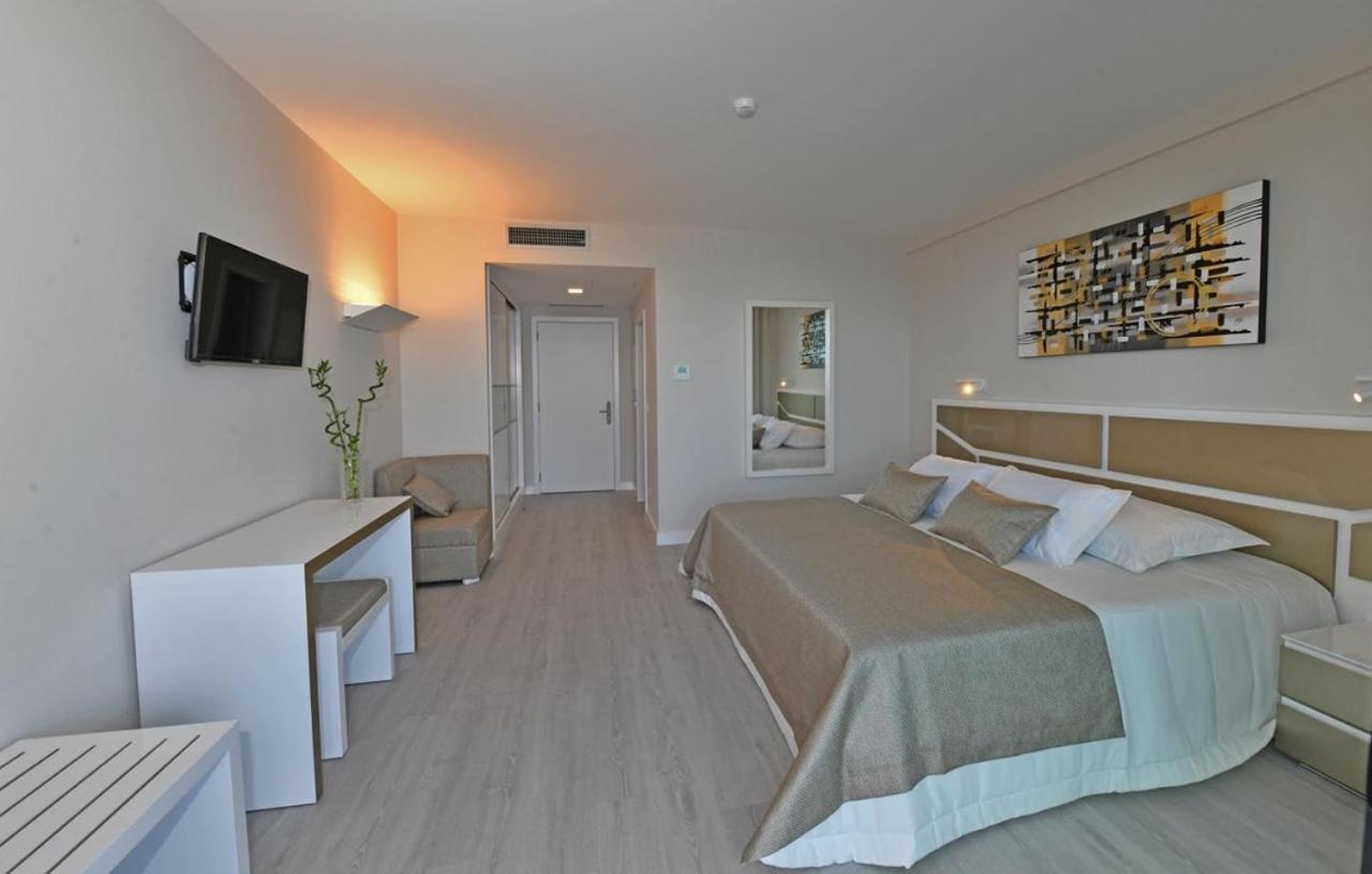 Quarto Duplo Deluxe